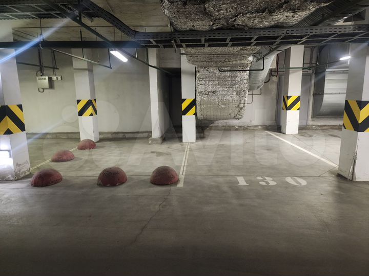 Машиноместо, 11 м²