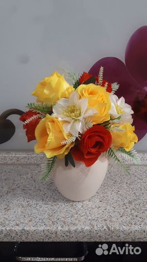 Ваза с цветами