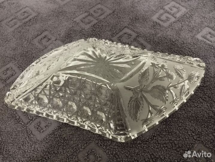 Хрустальная менажница,ладья,салатник СССР