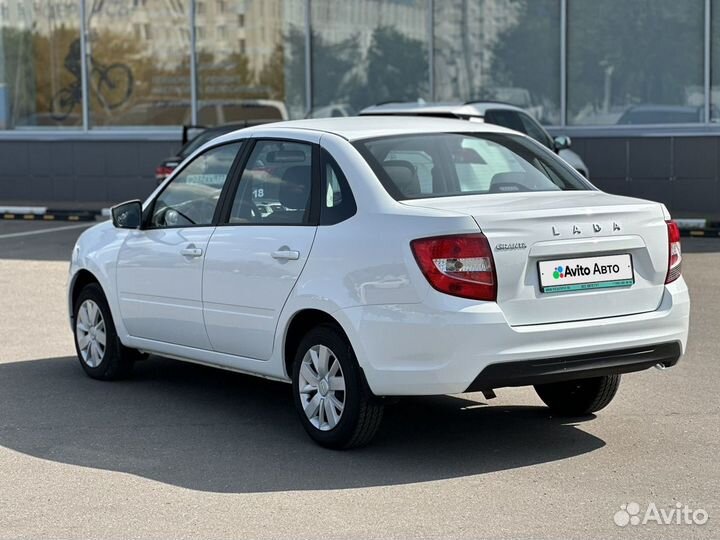 LADA Granta 1.6 МТ, 2023, 4 000 км