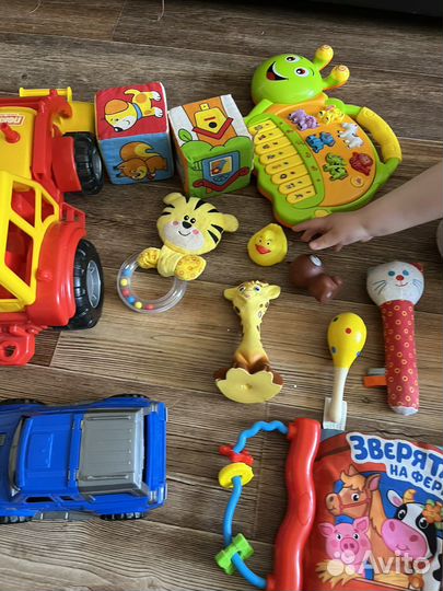 Развивающие игрушки