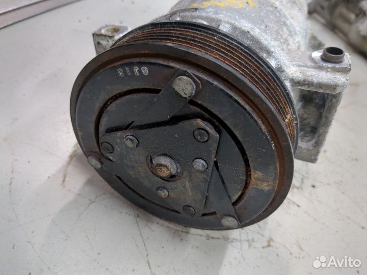 Компрессор кондиционера Volvo S60 2018, 2019