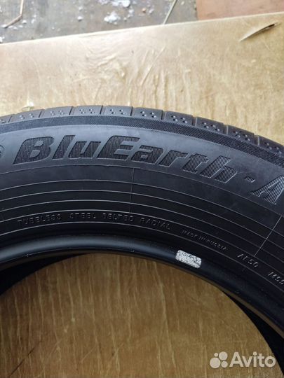 Yokohama BluEarth AE50 215/65 R17 99
