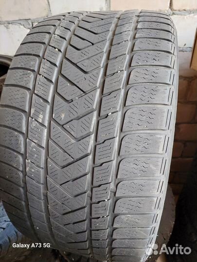 Winter Tact WT 90 285/30 R21 100Y