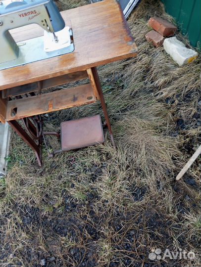 Швейная машинка