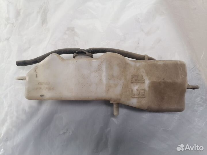 Бачок расширительный Toyota camry 50