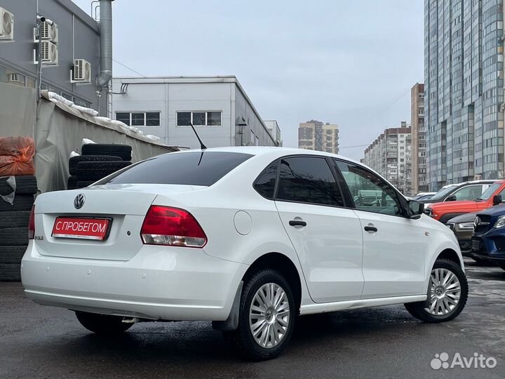 Volkswagen Polo 1.6 AT, 2015, 76 000 км