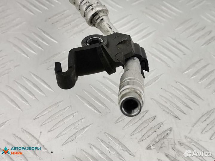 Трубка кондиционера BMW 5 F07/F10/F11 2012