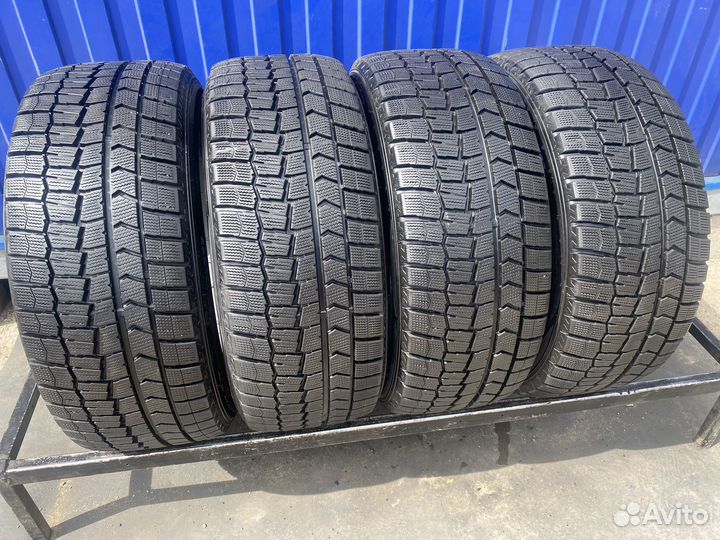 Dunlop Winter Maxx 235/50 R17