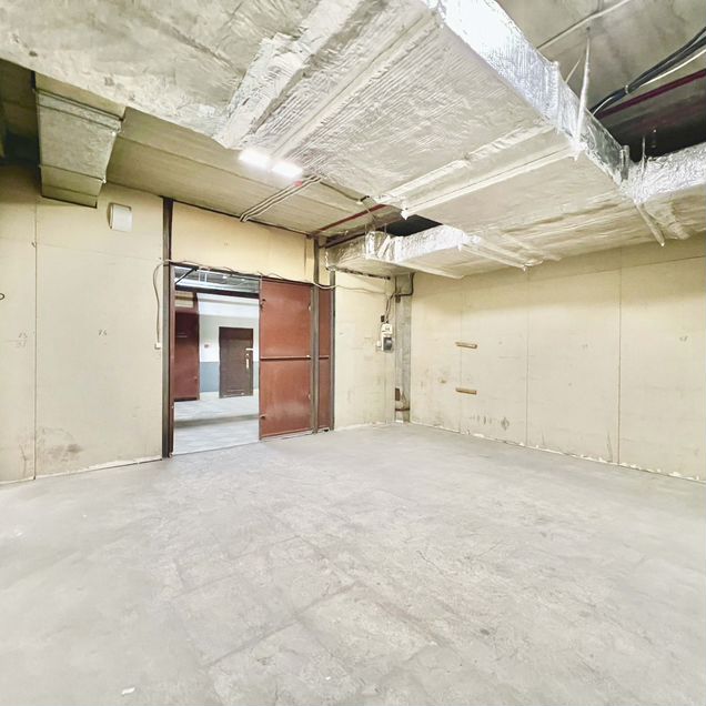 Склад, 75.6 м²