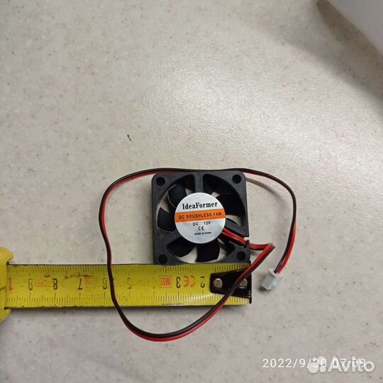 Вентилятор для охлаждения зарядки электросамоката