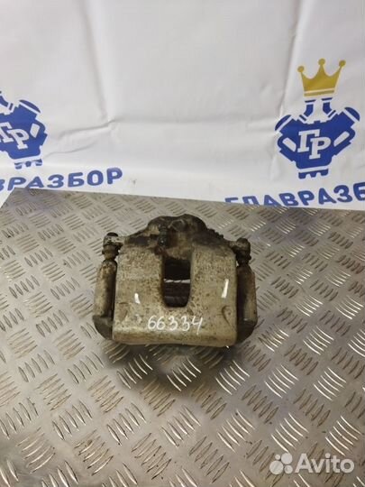 Суппорт передний правый Mercedes-Benz W207 2009