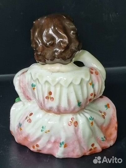 Антикварная статуэтка