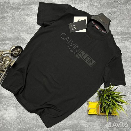 Футболка мужская Calvin Klein