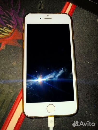 iPhone 6S, 64 ГБ