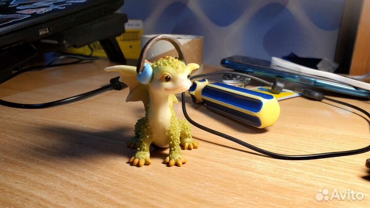 Статуэтка дракон