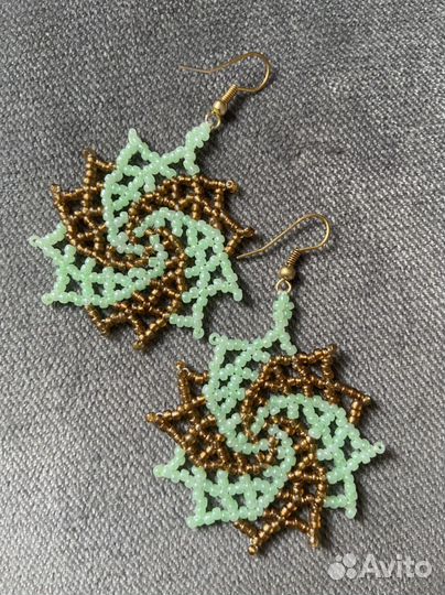 Серьги из бисера