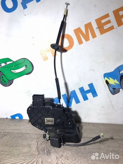 Замок двери задней левой Land Rover Discovery III