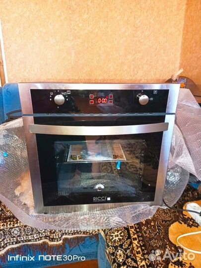 Духовой шкаф