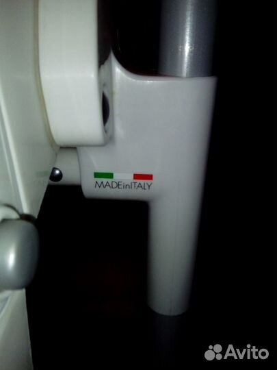 Продам стульчик для кормления Brevi