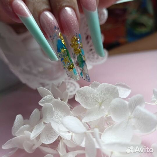 Мастер маникюра педикюра