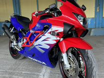 Honda CBR 600 F4