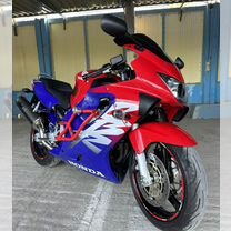 Honda CBR 600 F4