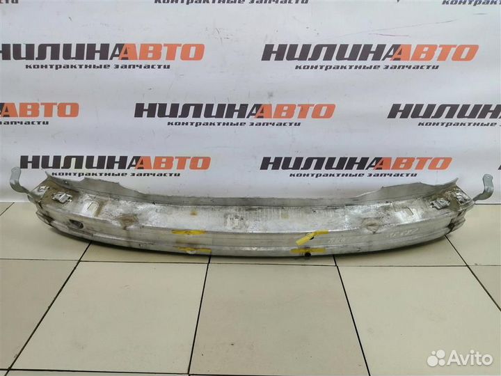 Усилитель переднего бампера Ауди А4 Б7