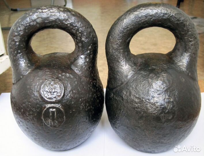 Гири 8 кг стариные 2 шт
