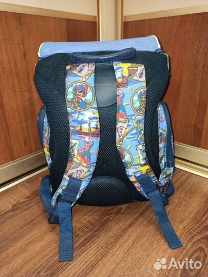 Рюкзак школьный ортопедический. Школьная сумка