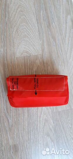 Спасательные жилеты