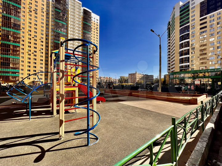 3-к. квартира, 70 м², 8/25 эт.