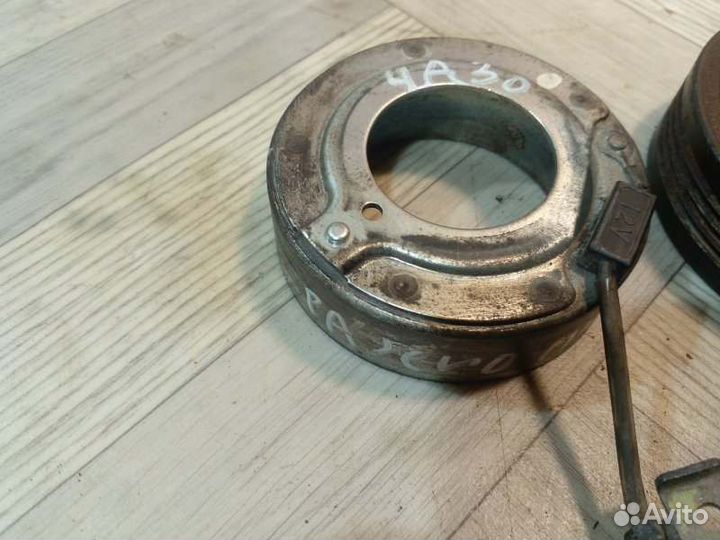 Муфта шкив компрессора кондиционера Mitsubishi