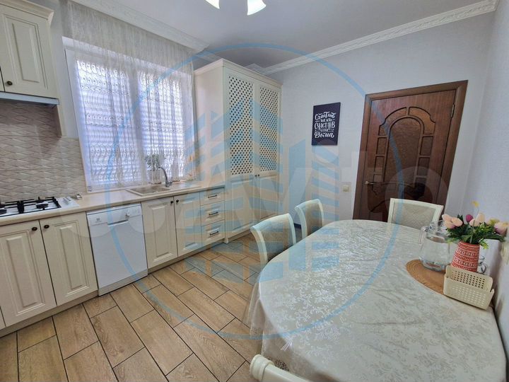 Таунхаус 92,4 м² на участке 1 сот.