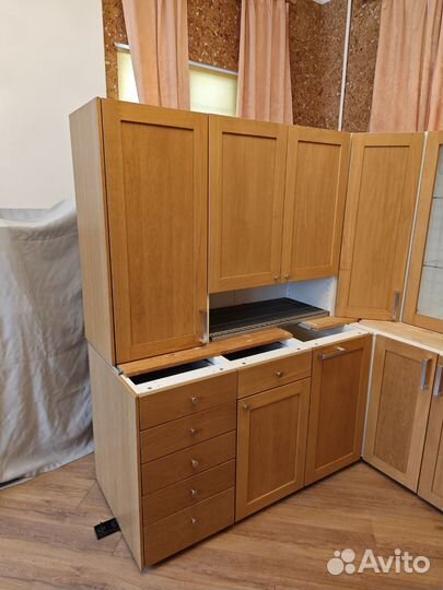 IKEA дубовая с техникой 1.8х3м отл сост