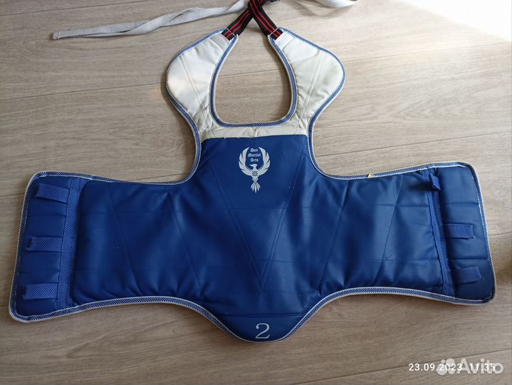 Экипировка для тхеквондо (жилет, маска, футы)