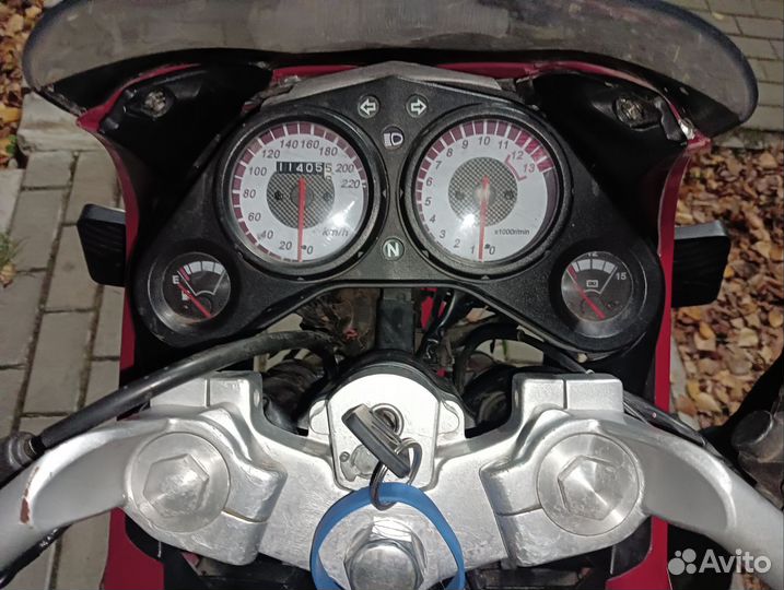 Centurion 125 (50)