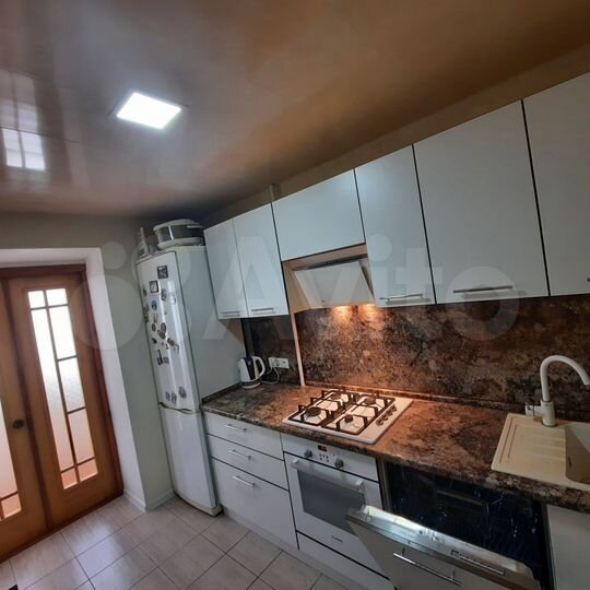 3-к. квартира, 65 м², 3/5 эт.
