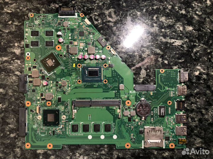 Материнская плата Asus X550CC i5/GT720M