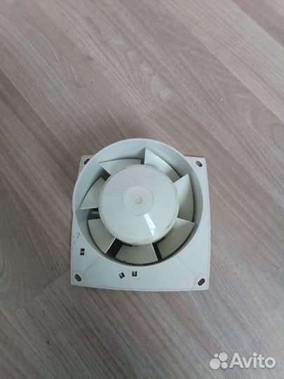 Вентилятор вытяжной