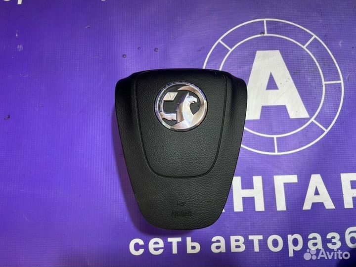 Подушка безопасности в руль Opel Astra J A16XER