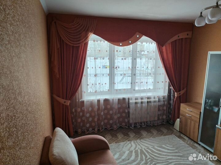 Шторы с ламбрекеном б/у