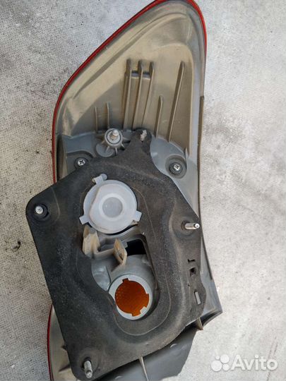 Стоп сигнал Toyota Corolla 07г.в