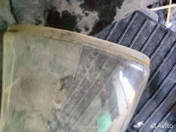 Ветровое стекло на коляску иж