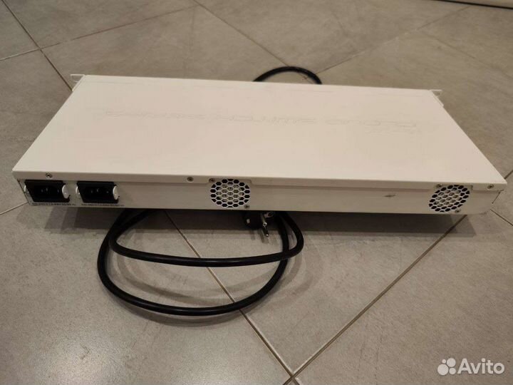 Свитч оптический Mikrotik CRS328-4C-20S-4S+RM