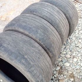 Bridgestone Blizzak W979 265/50 R19