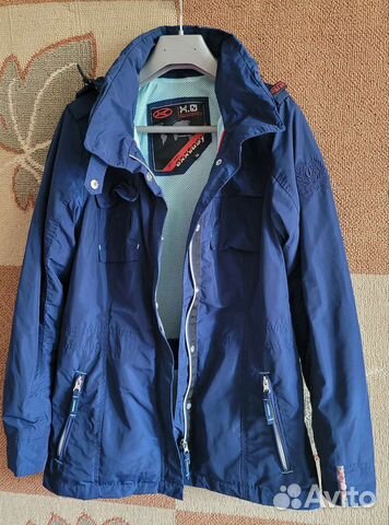 Куртка ветровка размер 42 -44