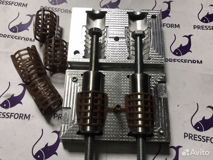 Форма чпу для литья пластиковых кормушек №1 D30