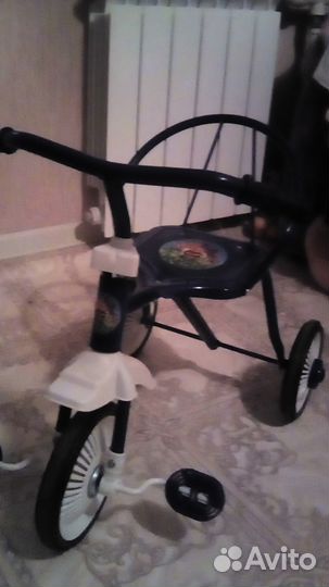 Велосипед трехколесный