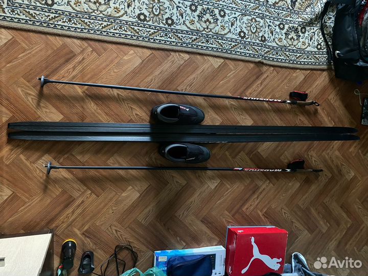 Беговые лыжи Madshus с палками и ботинками